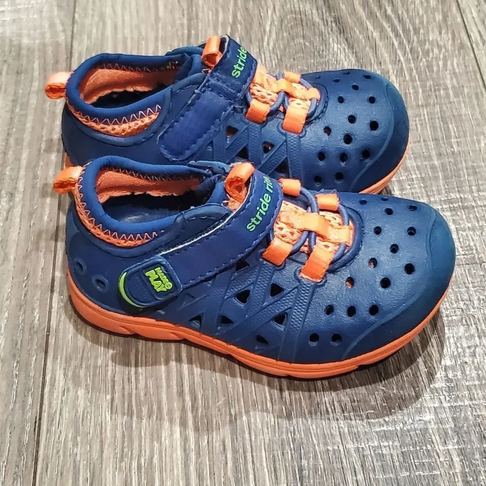 Baby Boys Stride Rite Water Shoes Size 4 Blue and Orange Kids Water Footwear